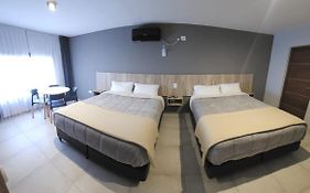 La Finca Suites